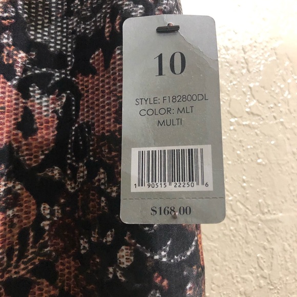 ZOZO Pants & Jumpsuits Zozo Women Golden Garden Floral Print Pant